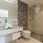 诺德奈米歇尔斯海水浴酒店 酒店 4*