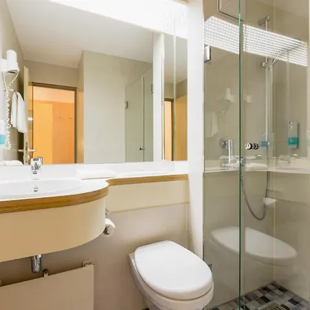 Michels Thalasso Nordseehaus 4* ノルダーナイ
