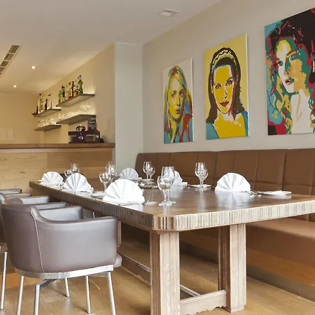 诺德奈米歇尔斯海水浴酒店 4*