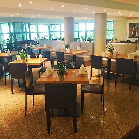 诺德奈米歇尔斯海水浴酒店