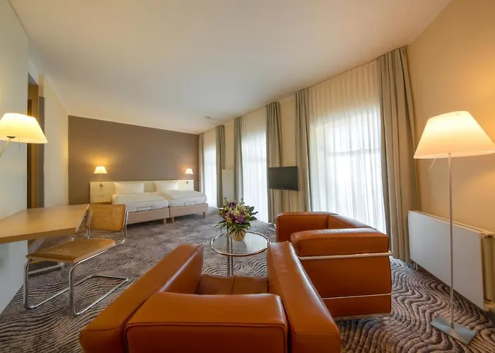 Michels Thalasso Nordseehaus 4* 노르데메이